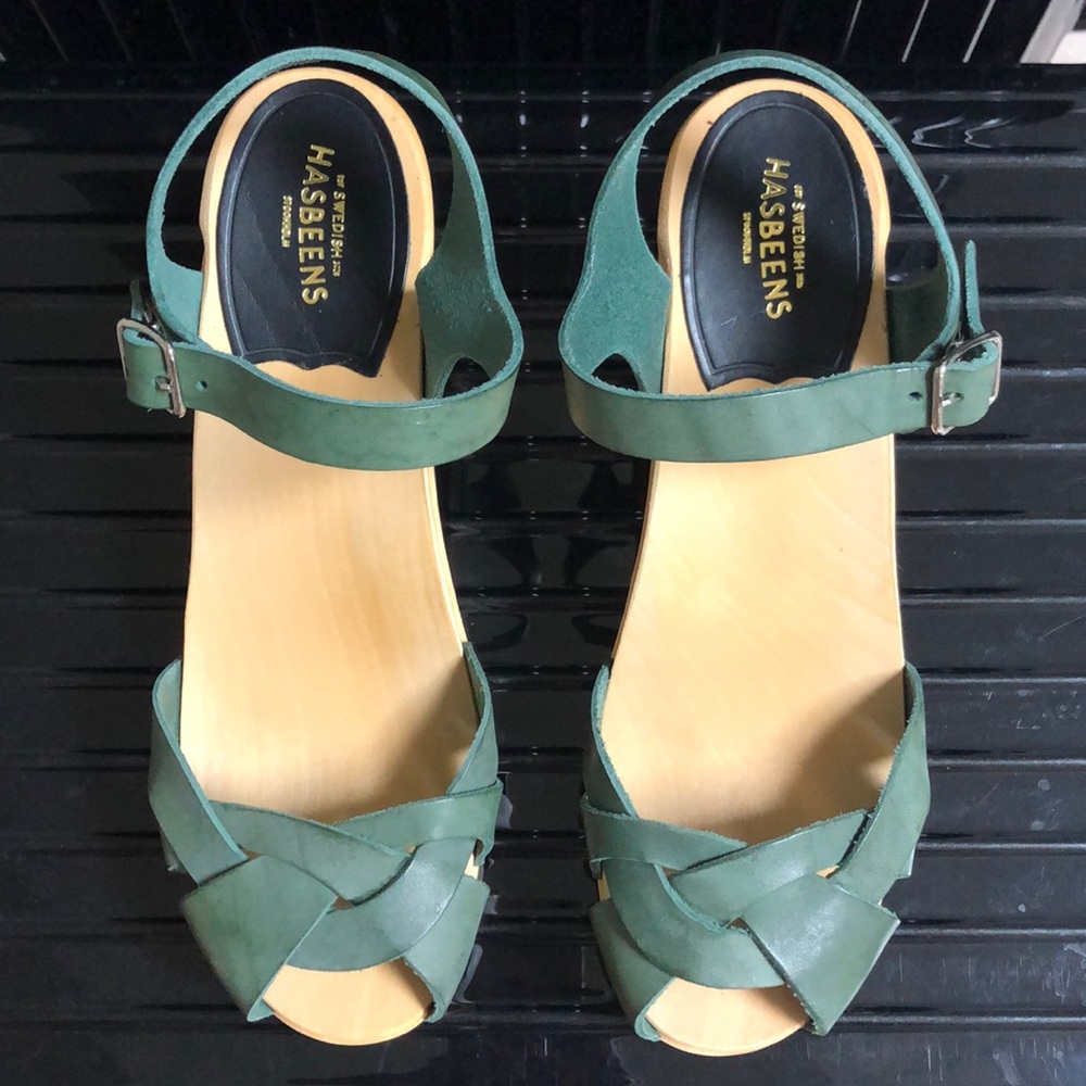 New Swedish Hasbeens Clogs sz 38